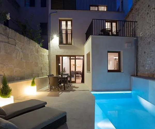 Antigua Casa De Pueblo Sant Sebastia